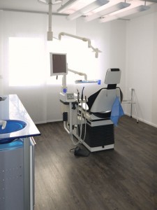 Zahnarztpraxis Dres. Meisel Nürnberg Mögeldorf | Behandlungszimmer 3