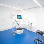 Zahnarzt Nürnberg - Behandlungsraum Implantologie - Dres. Meisel